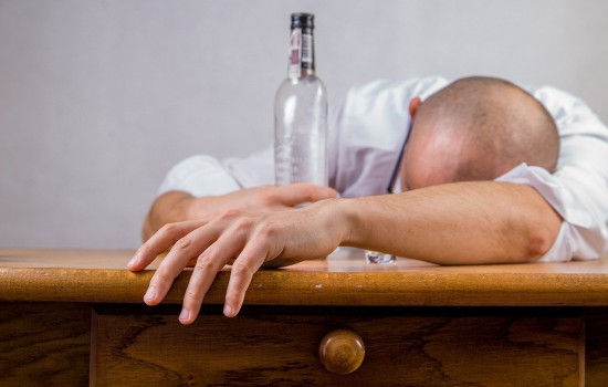 Leczenie Uzależnień - sposoby i metody wyjścia z alkoholizmu i innych uzależnień